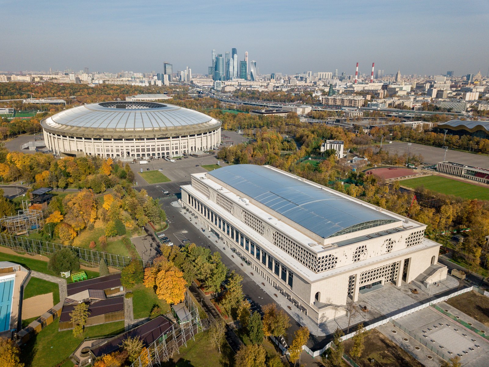 Сколько стоит парковка для посетителей аквапарка Лужники